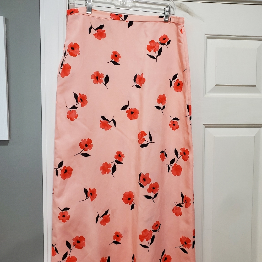 ZARA NWT pink floral midi skirt size Large